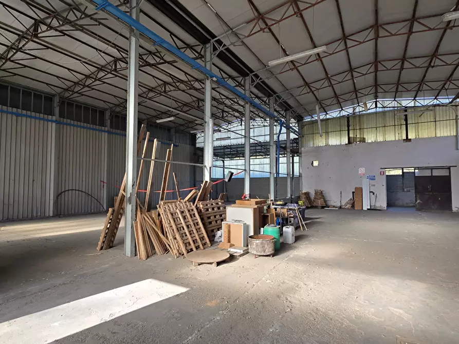 Immagine 12 di Capannone industriale in vendita  in Via delle Regone a San Colombano Al Lambro