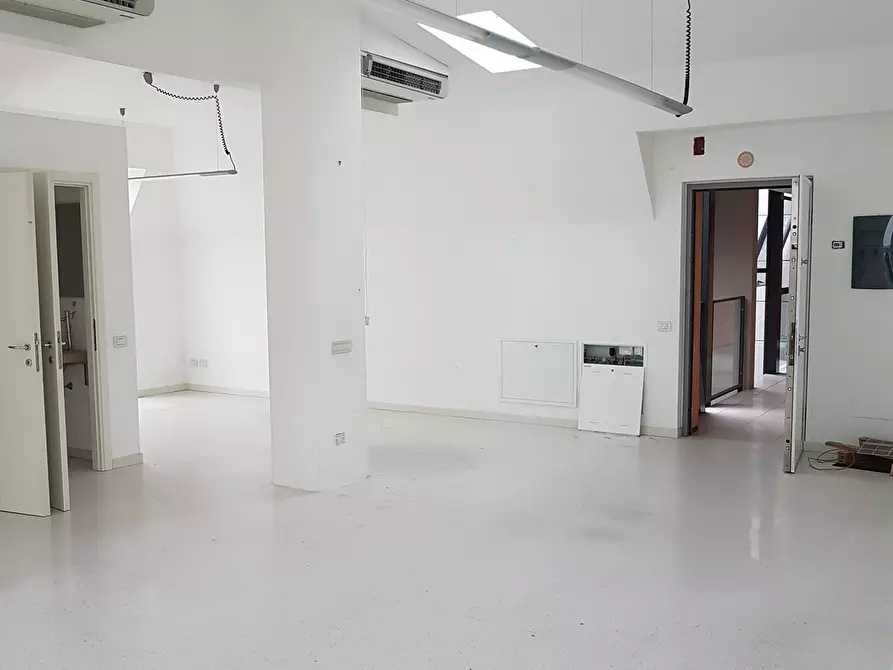 Immagine 13 di Ufficio in affitto  in Via Massimo D'Azeglio 20 a Lodi