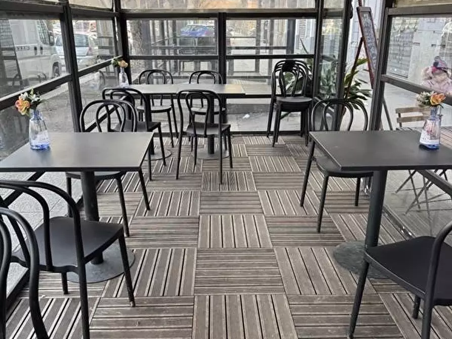 Immagine 7 di Bar / Ristorante in vendita  in via Cadore 6 a Milano