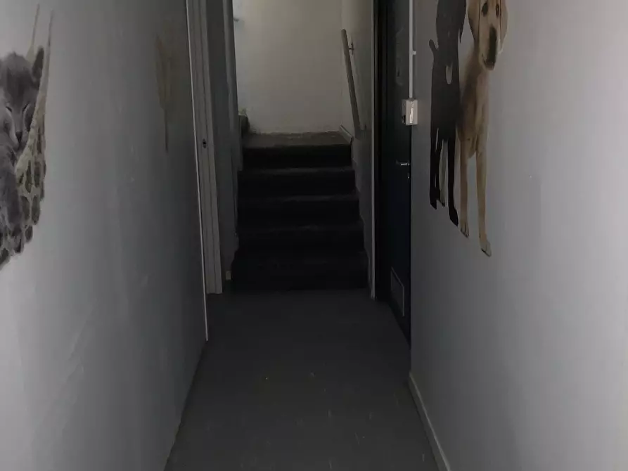 Immagine 14 di Locale commerciale in vendita  in via defendente 29 a Lodi