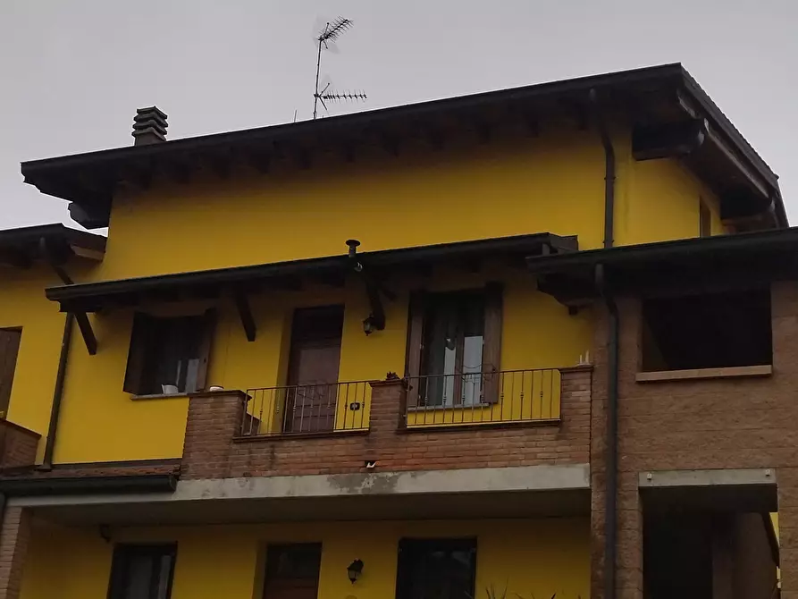 Immagine 1 di Casa indipendente in vendita  in VIA VERDI 42 a Martignana Di Po