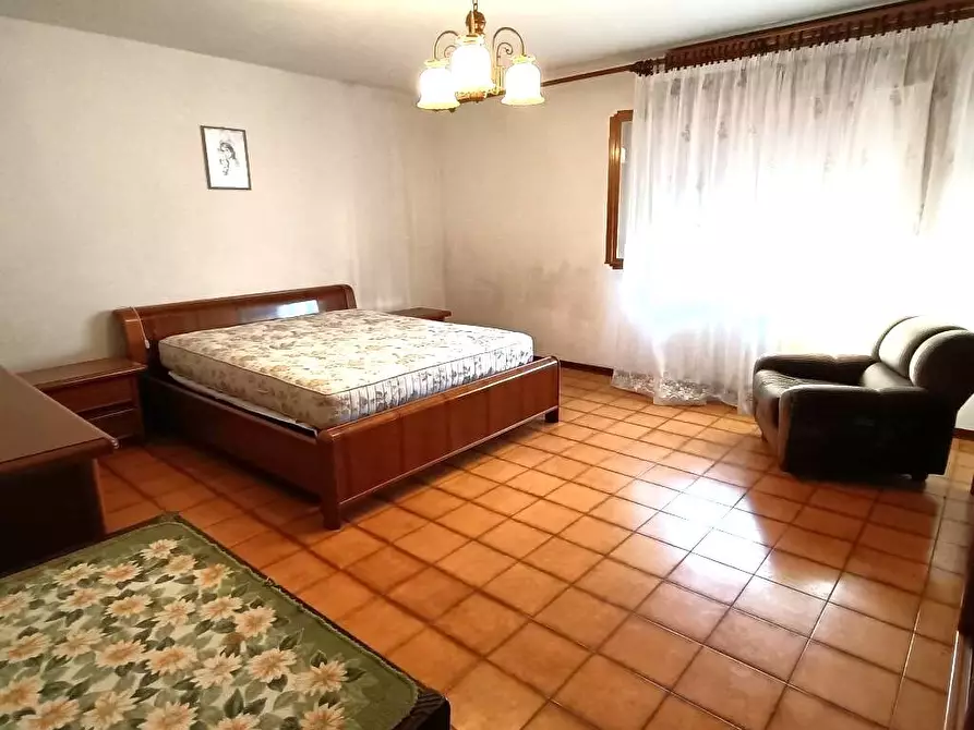 Immagine 9 di Casa indipendente in vendita  a Crespino