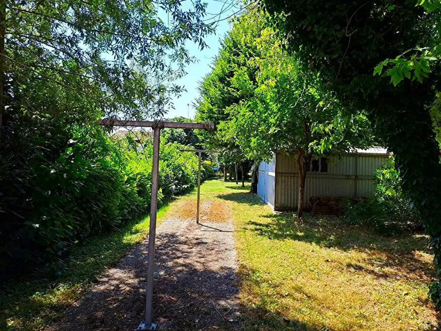 Immagine 24 di Porzione di casa in vendita  a Rovigo