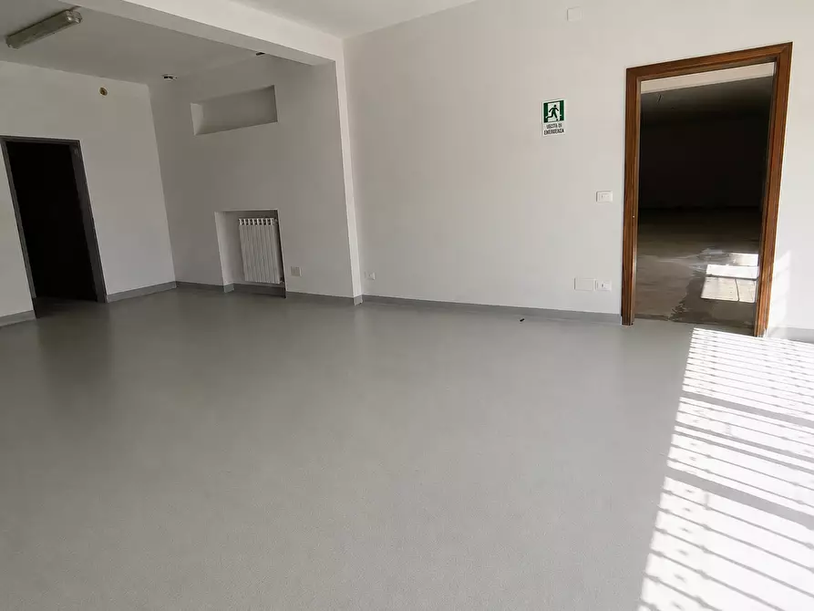 Immagine 5 di Palazzo in vendita  in Via O. Munerati 141 a Rovigo