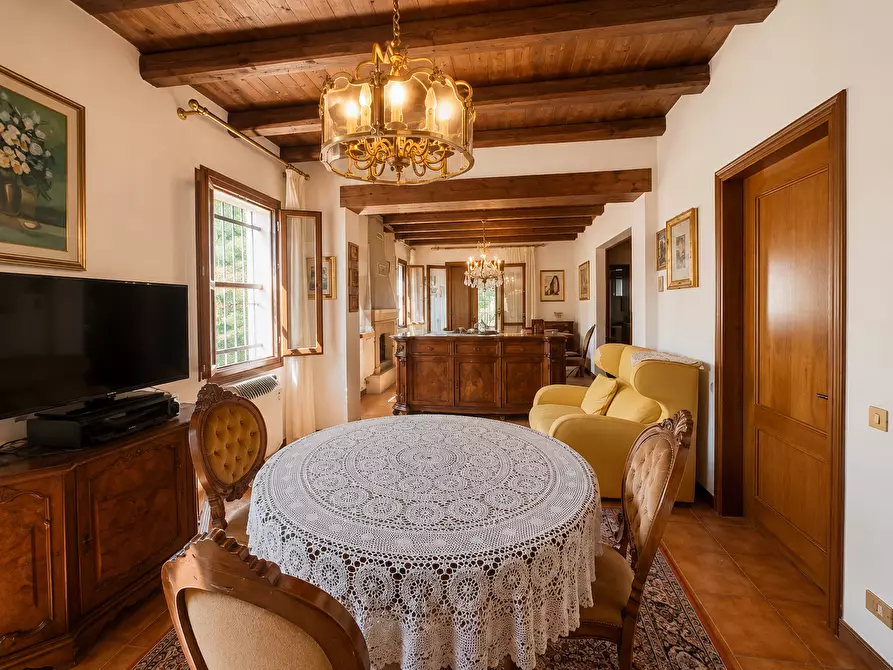 Immagine 6 di Porzione di casa in vendita  a Rovigo
