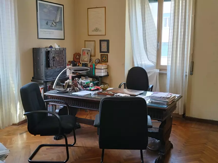 Immagine 12 di Pentalocale in vendita  in Corso Felice Cavallotti 14 a San Remo