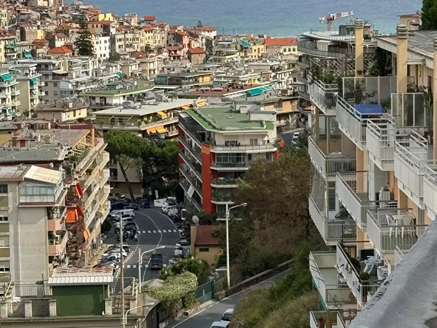 Immagine 20 di Attico in vendita  a San Remo