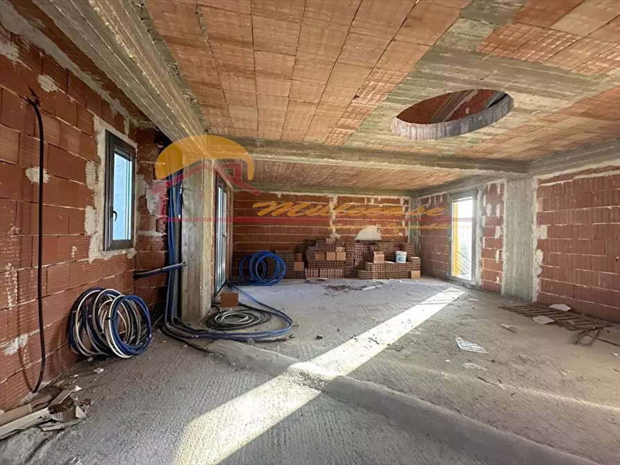 Immagine 11 di Trilocale in vendita  in VIALE GARRONE a Siracusa