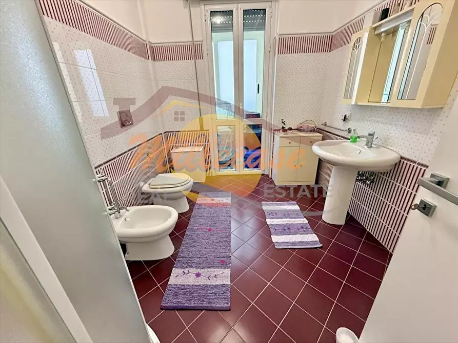 Immagine 13 di Quadrilocale in vendita  in Viale Tica a Siracusa