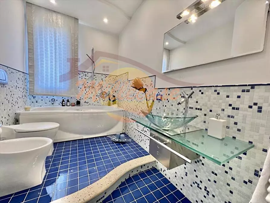 Immagine 26 di Appartamento in vendita  in Via dei Servi di Maria a Siracusa