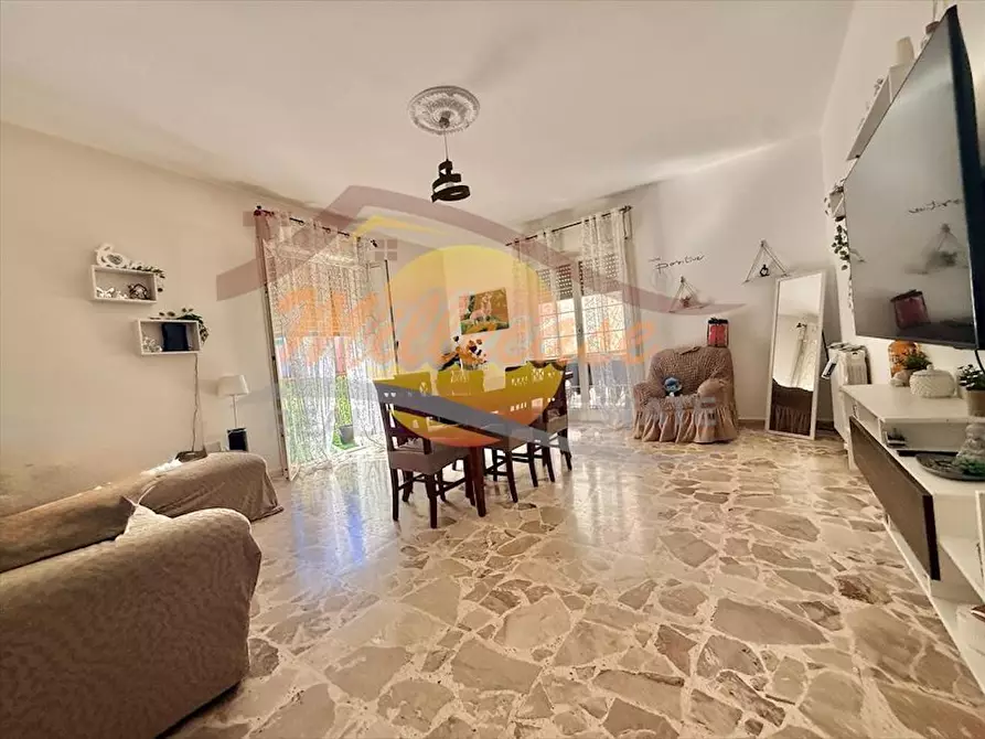 Immagine 15 di Trilocale in vendita  in Via Italia a Siracusa