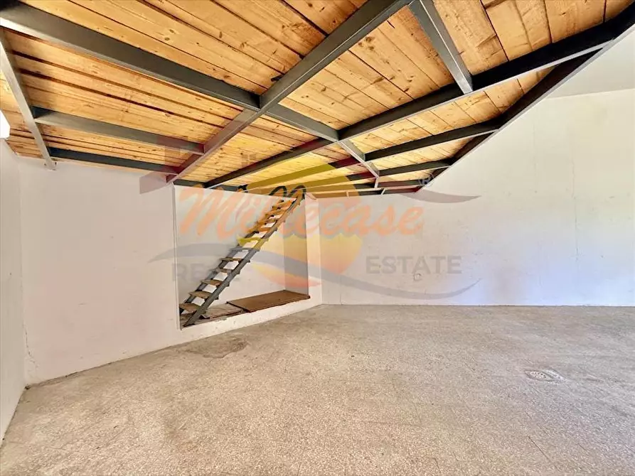 Immagine 13 di Garage in vendita  in Viale Tica a Siracusa