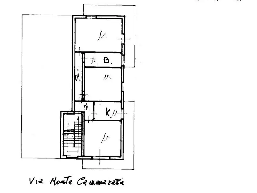 Immagine 25 di Quadrilocale in vendita  in Via Monte Cammarata a Siracusa