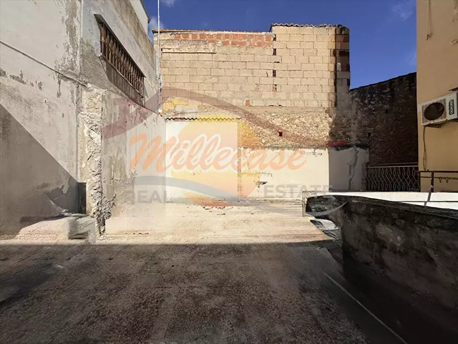 Immagine 18 di Bilocale in vendita  in Via Pasubio 49 a Siracusa