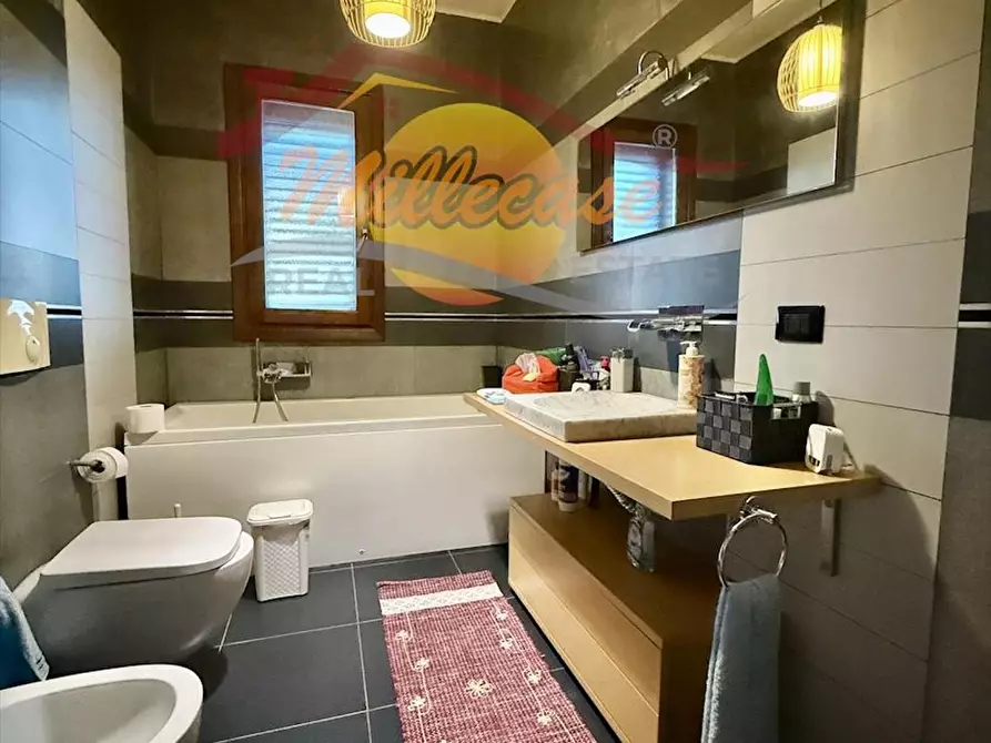 Immagine 19 di Casa bifamiliare in vendita  in Traversa Sinerchia a Siracusa