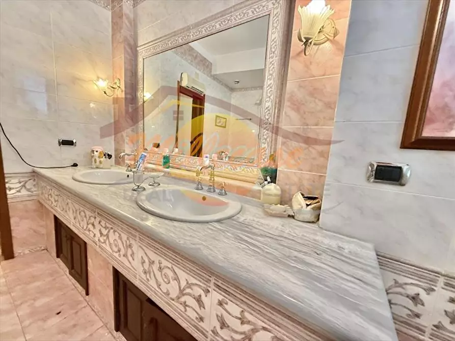 Immagine 9 di Appartamento in vendita  in GROTTASANTA a Siracusa