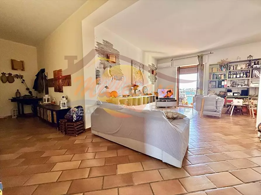 Immagine 15 di Quadrilocale in vendita  in Viale Tica a Siracusa