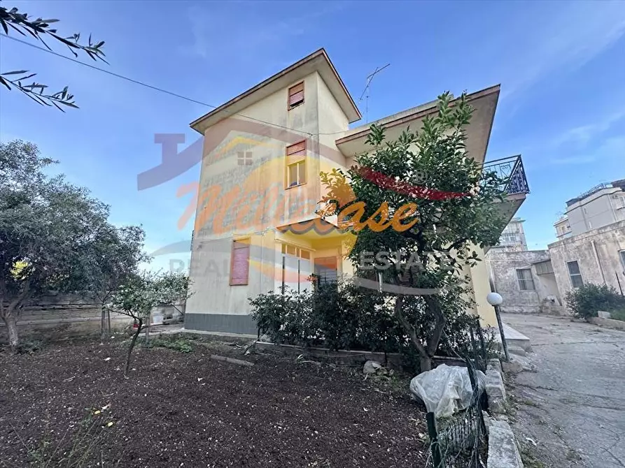 Immagine 1 di Villa in vendita  in Via Franca Maria Gianni a Siracusa