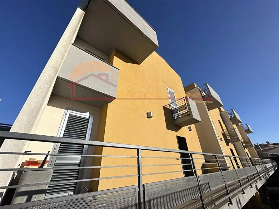 Immagine 19 di Trilocale in vendita  in VIALE GARRONE a Siracusa