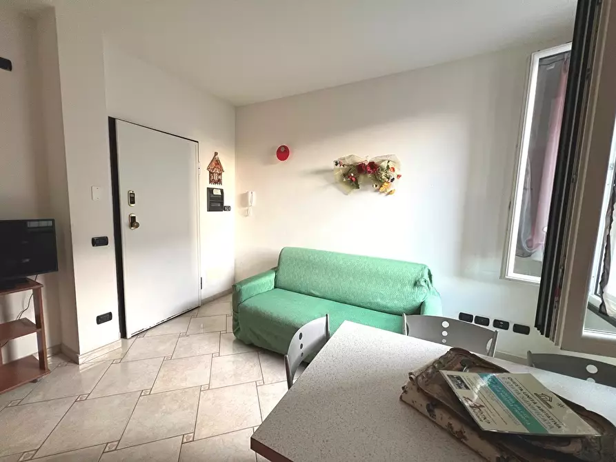 Immagine 7 di Bilocale in affitto  in Via Sardegna n. 9 9 a San Bartolomeo Al Mare