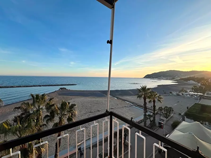 Immagine 81 di Bilocale in affitto  in Via Malta 5252 a San Bartolomeo Al Mare