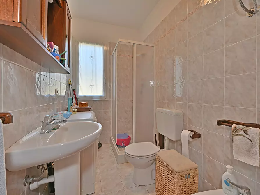 Immagine 13 di Trilocale in vendita  in Via Pairola 44 a San Bartolomeo Al Mare