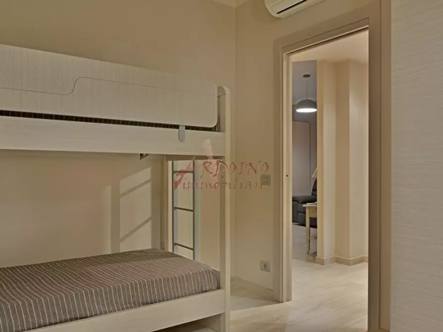 Immagine 18 di Trilocale in vendita  in Viale Europa a San Bartolomeo Al Mare