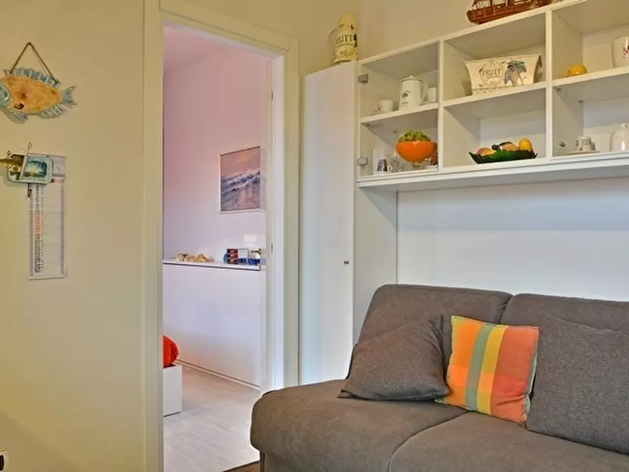 Immagine 17 di Bilocale in vendita  in Via della Resistenza 4 a San Bartolomeo Al Mare