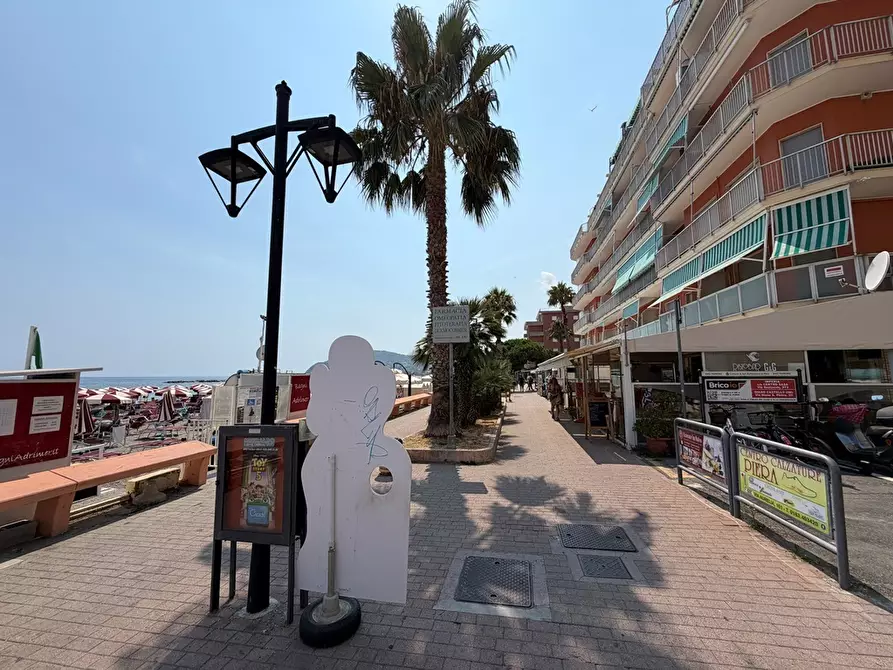Immagine 53 di Trilocale in vendita  in Via Sicilia 37 a San Bartolomeo Al Mare