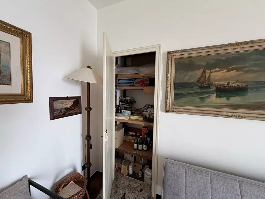 Immagine 37 di Trilocale in vendita  in Via Sicilia 37 a San Bartolomeo Al Mare