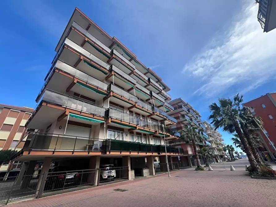 Immagine 40 di Trilocale in affitto  in Via della Resistenza 2323 a San Bartolomeo Al Mare