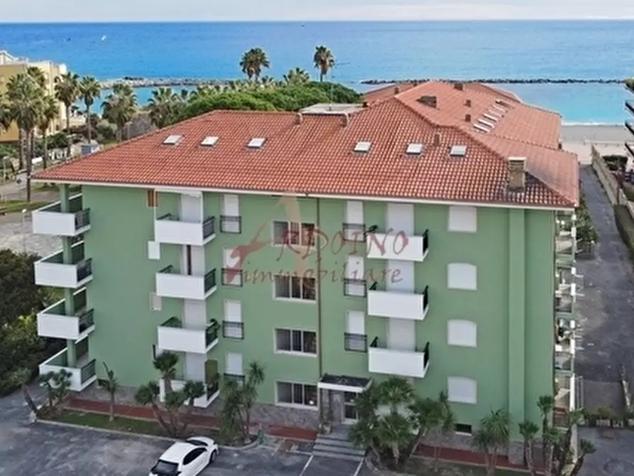 Immagine 6 di Trilocale in affitto  in Via Aurelia 57 a San Bartolomeo Al Mare