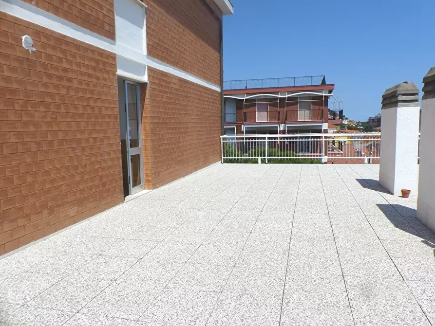 Immagine 13 di Bilocale in vendita  in Via Aurelia 82 a San Bartolomeo Al Mare