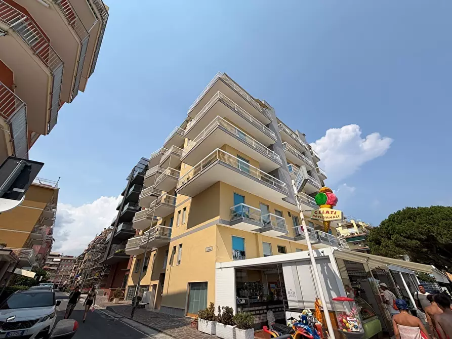 Immagine 47 di Trilocale in vendita  in Via Sicilia 37 a San Bartolomeo Al Mare