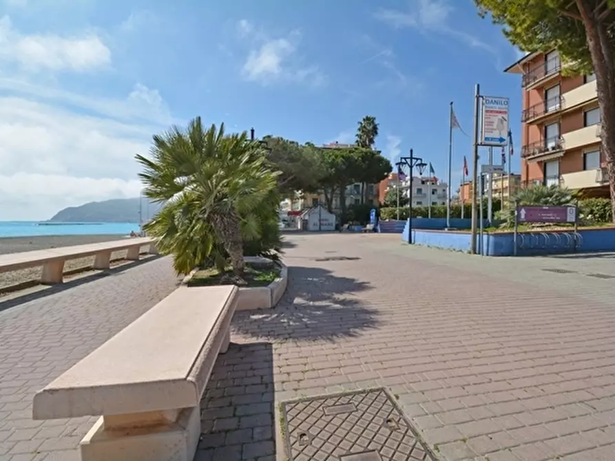 Immagine 3 di Trilocale in affitto  in Viale Europa 5 a San Bartolomeo Al Mare