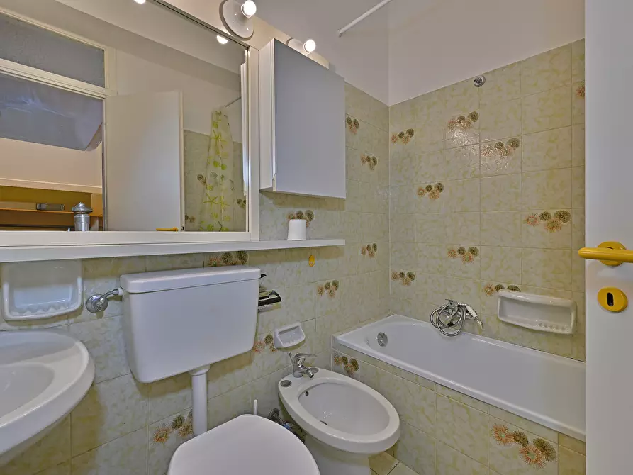 Immagine 41 di Bilocale in vendita  in Piazza Sant'Anna 1 a San Bartolomeo Al Mare