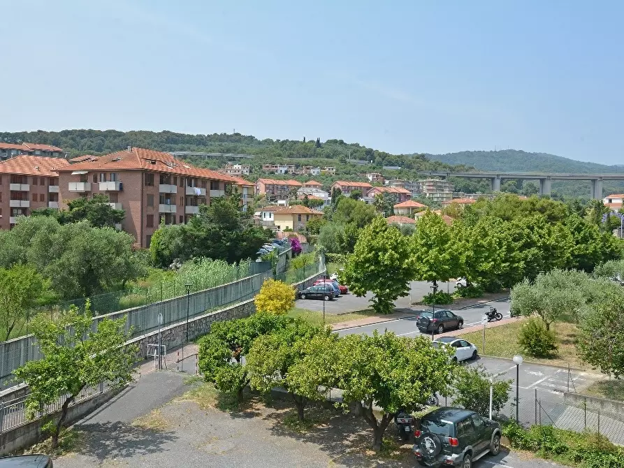 Immagine 81 di Bilocale in vendita  in Via Carlo conti 36 a San Bartolomeo Al Mare