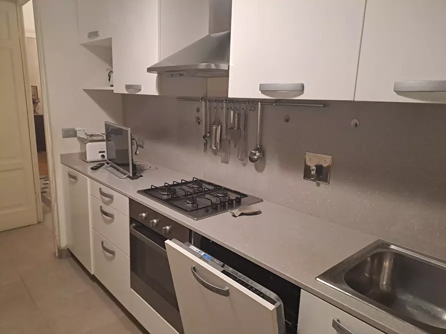 Immagine 2 di Trilocale in affitto  in VIA GIACINTO COLLEGNO 5 a Torino