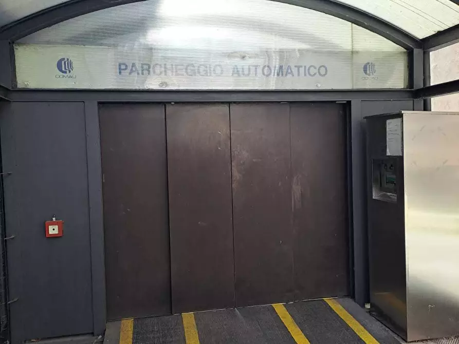 Immagine 4 di Garage in affitto  in Via Palazzo di Città 9 bis/C a Torino