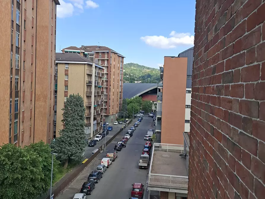 Immagine 16 di Bilocale in affitto  in Via Genova 166 a Torino