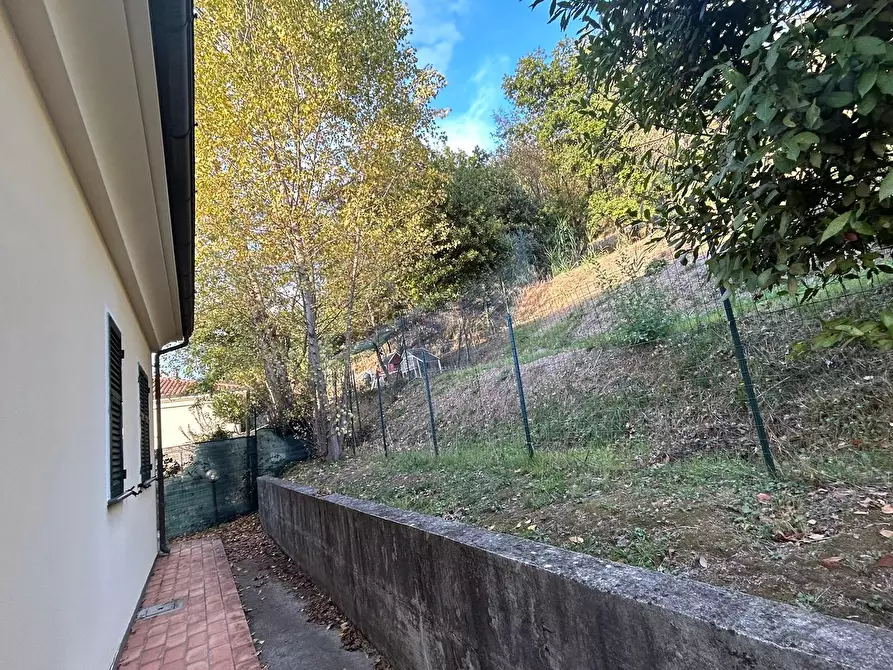 Immagine 14 di Casa indipendente in vendita  a Sarzana