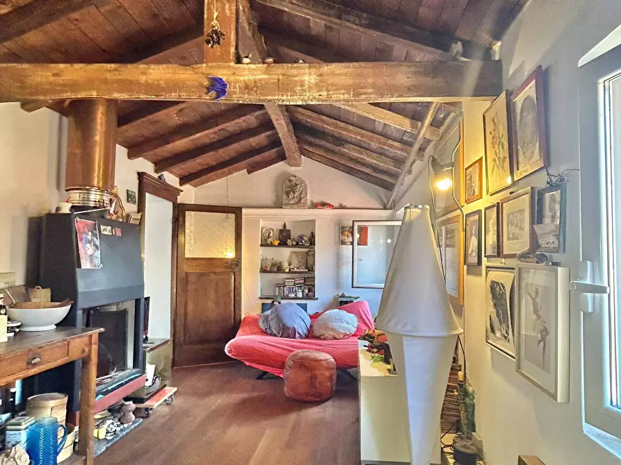 Immagine 6 di Quadrilocale in vendita  a Sarzana