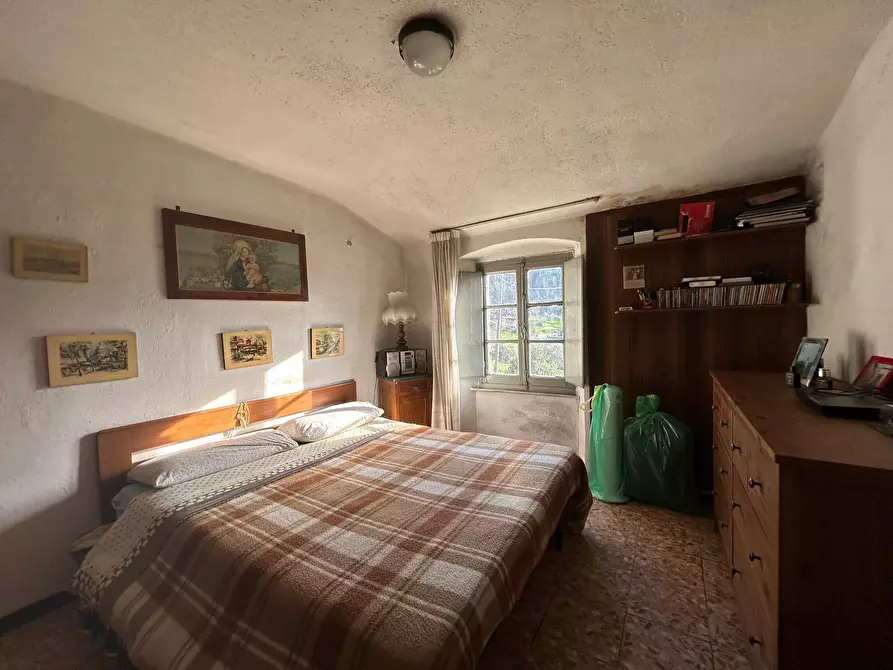 Immagine 23 di Rustico / casale in vendita  a Castelnuovo Magra