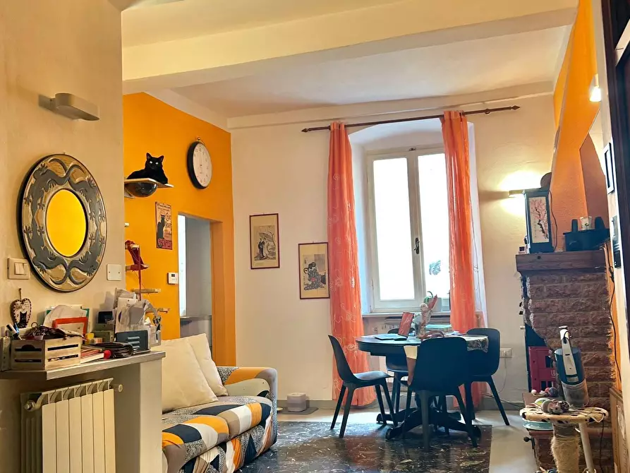 Immagine 10 di Quadrilocale in vendita  a Sarzana