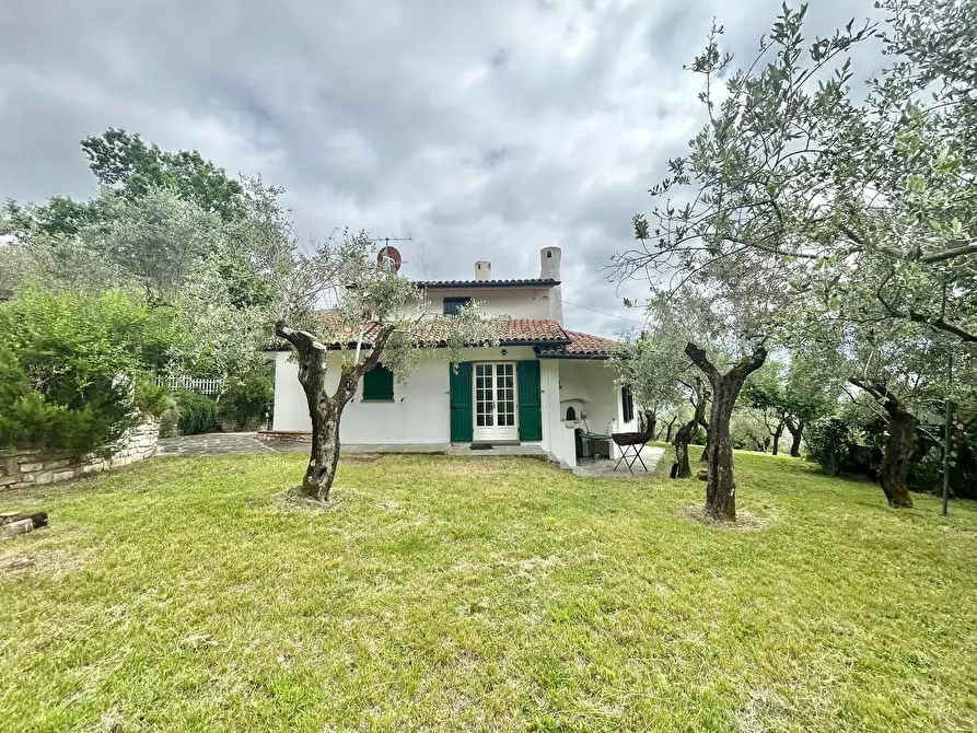 Immagine 26 di Casa indipendente in vendita  a Castelnuovo Magra