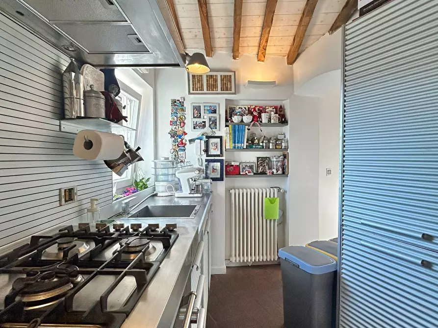 Immagine 21 di Quadrilocale in vendita  a Sarzana