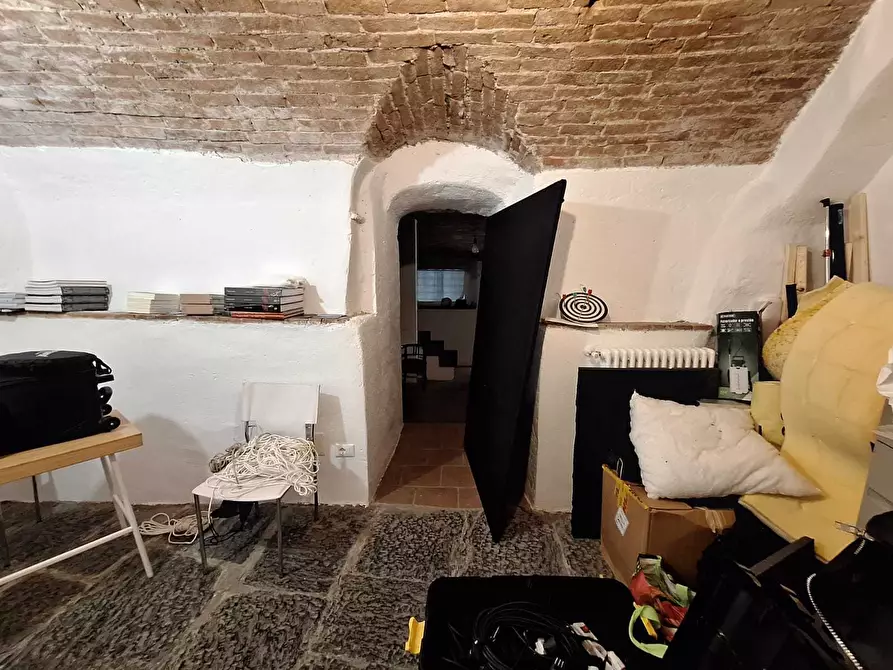 Immagine 17 di Loft/Open space in affitto  in Via Sobborgo Spina 16 a Sarzana