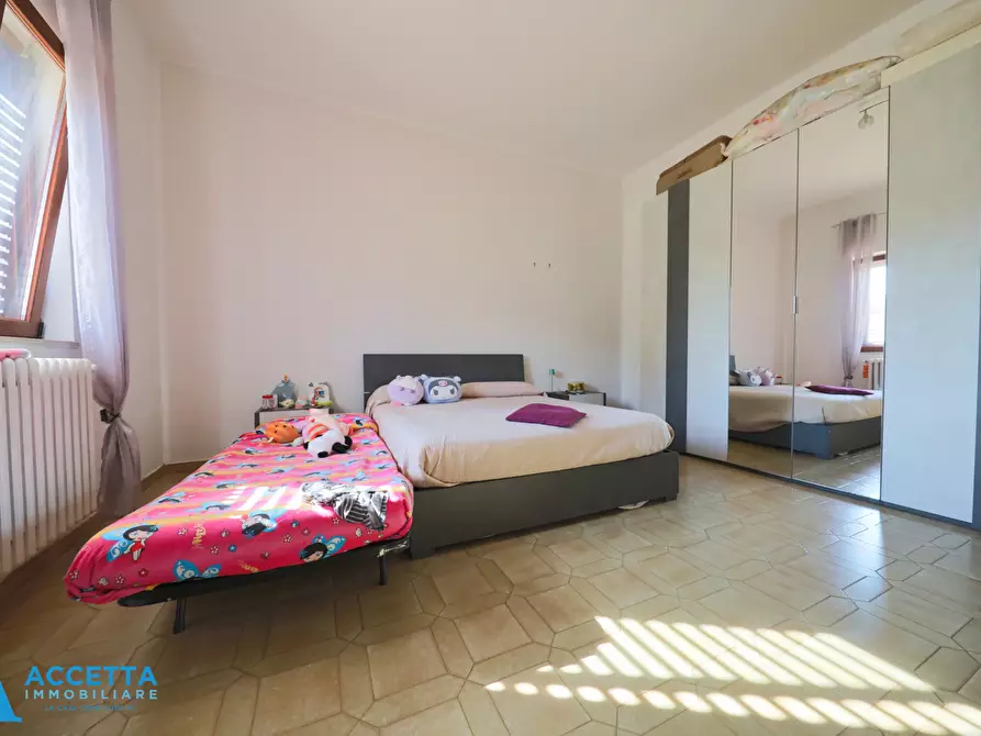 Immagine 4 di Trilocale in vendita  in Via Calata Livezza 24 a Taranto