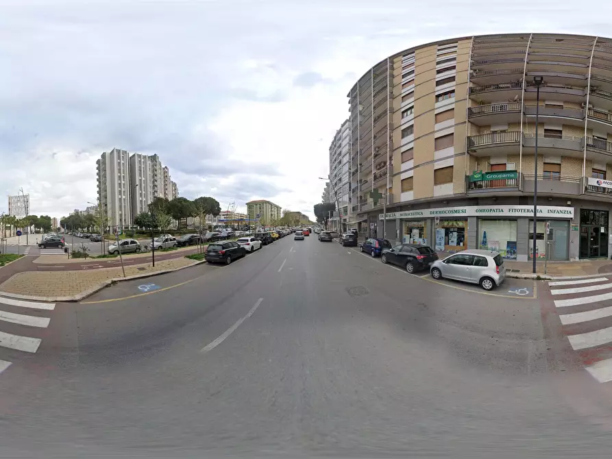 Immagine 29 di Trilocale in vendita  in Viale Magna Grecia 104 a Taranto