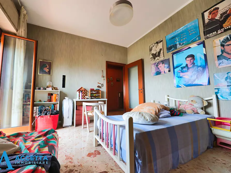 Immagine 14 di Trilocale in vendita  in Via Lago Trasimeno 5 a Taranto